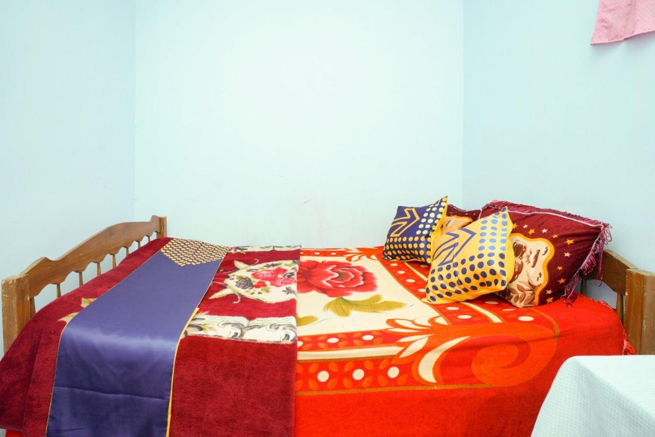 Spot On 2126 Bromo Indah Homestay 프로볼링고 외부 사진