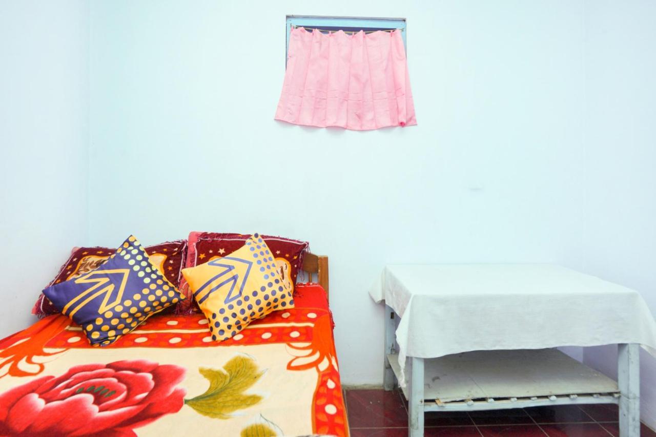 Spot On 2126 Bromo Indah Homestay 프로볼링고 외부 사진